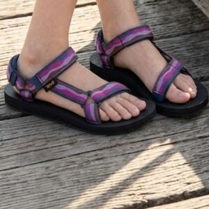 NEW! Teva Kids' Hurricane XLT Youth Size 2 Sandal